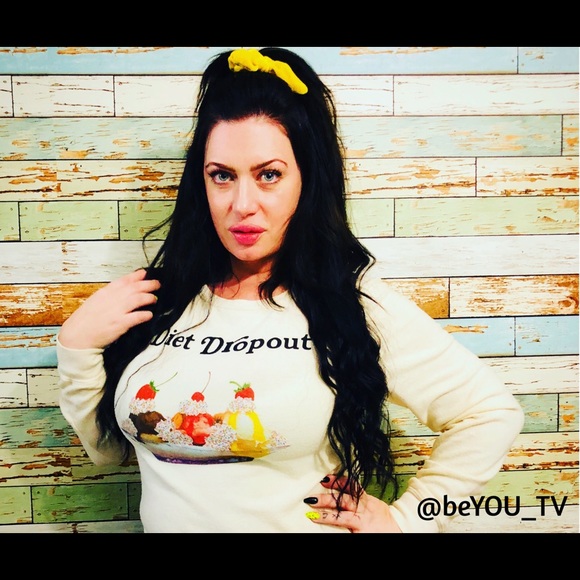 Meet your Posher, Shelley - Picture 2 of 3